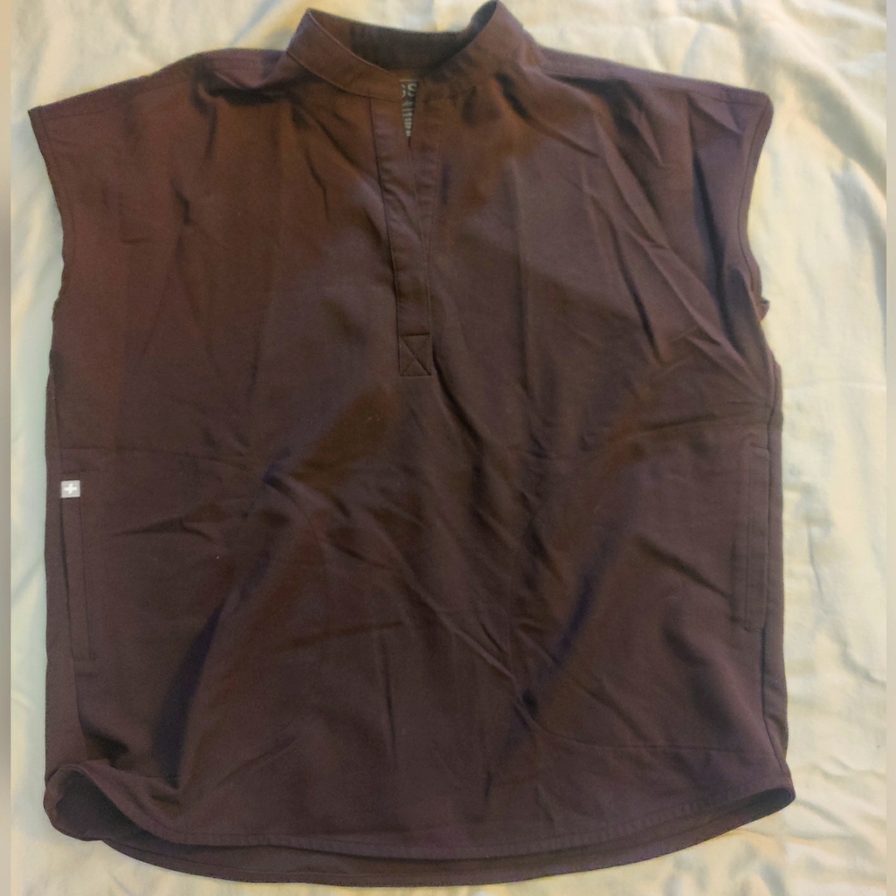 FIGS Scrubs Rafaela Top in Espresso Size XS
